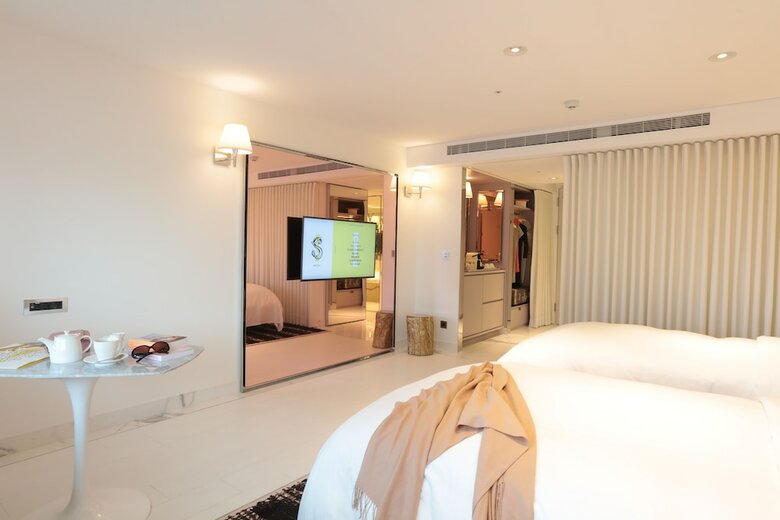 S Hotel | Designed By Philippe Starck