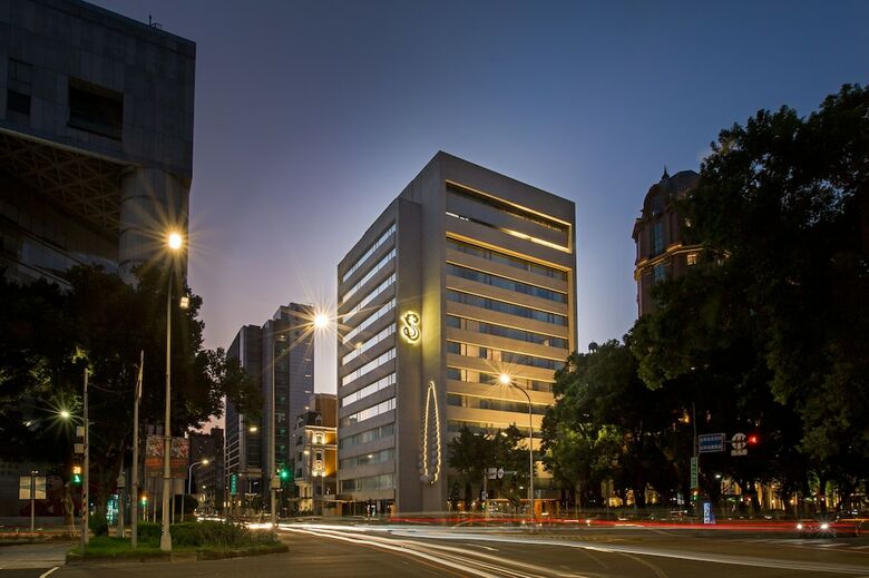 S Hotel | Designed By Philippe Starck