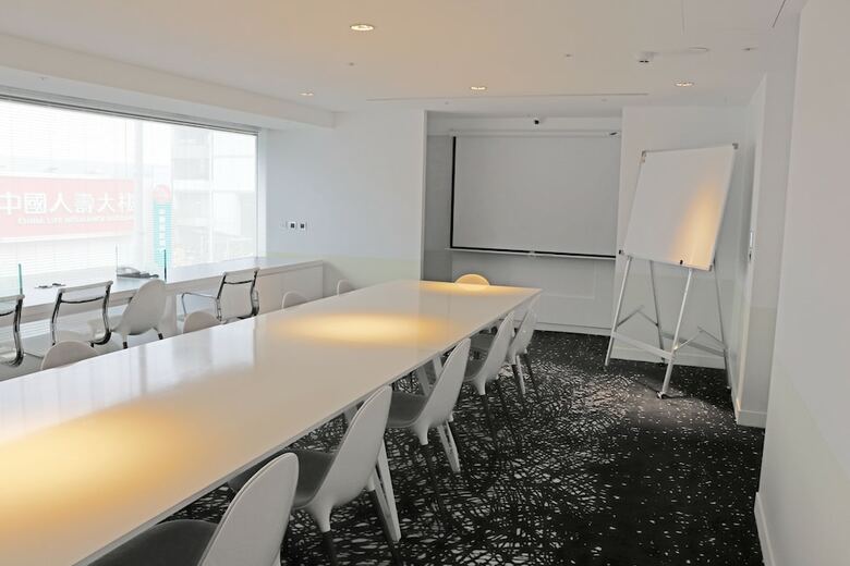 S Hotel | Designed By Philippe Starck