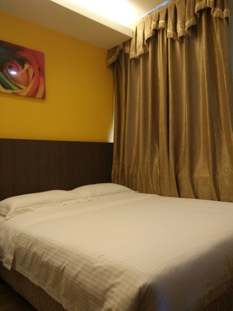 Hotel Check Inn Kk