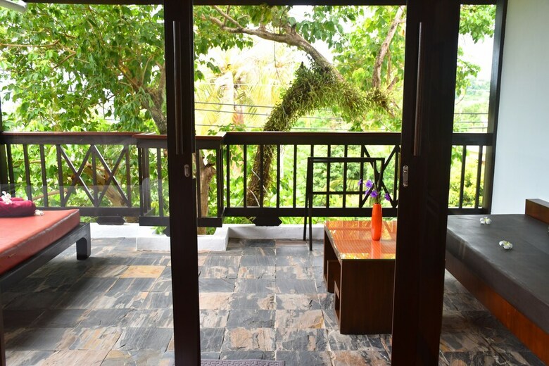 Hotel Oyo 936 Samui Mekkala Resort