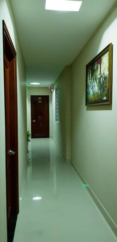 Queen Garden Hotel