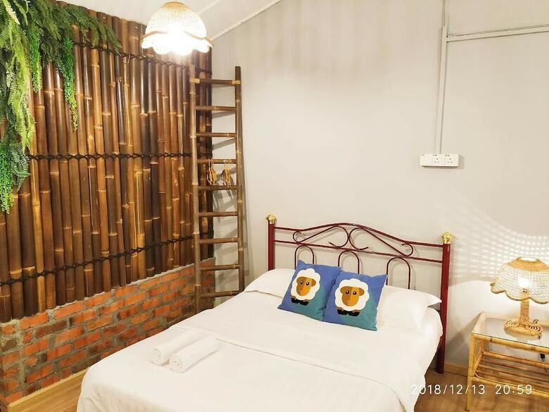 Hotel Ohana House @ 53 Kasturi