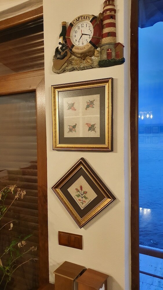 Hotel Assos Nazan Motel Restoran Beach