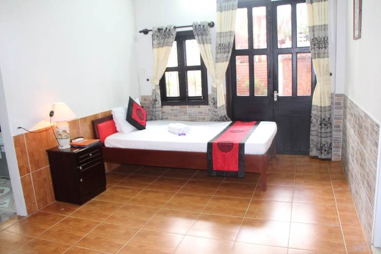 Bed & Breakfast Red Ceramics Homestay