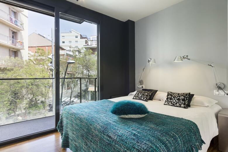My Space Barcelona Executive Apartments Center