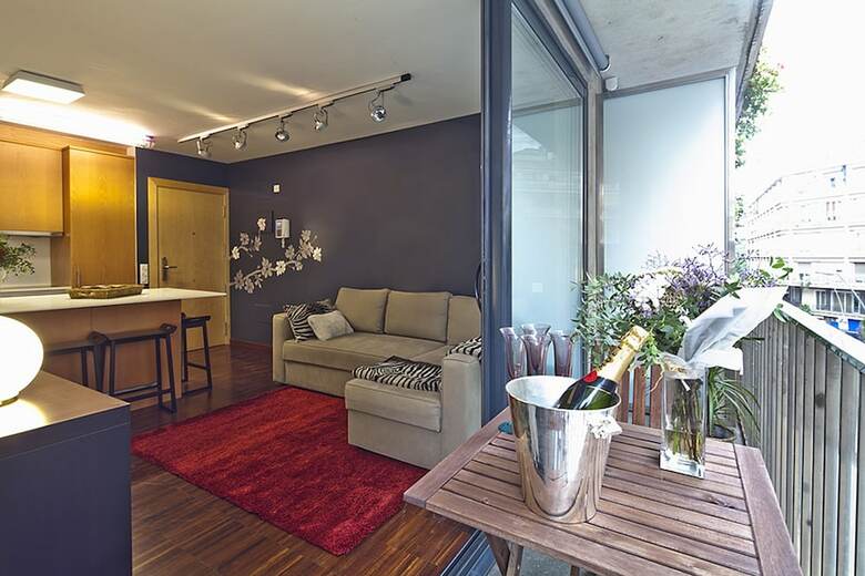 My Space Barcelona Executive Apartments Center