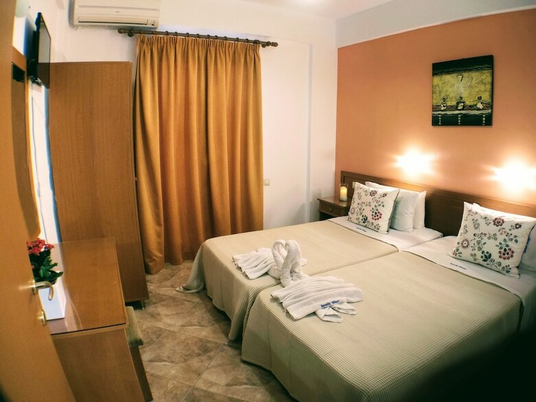 Aparthotel Ippoliti Village