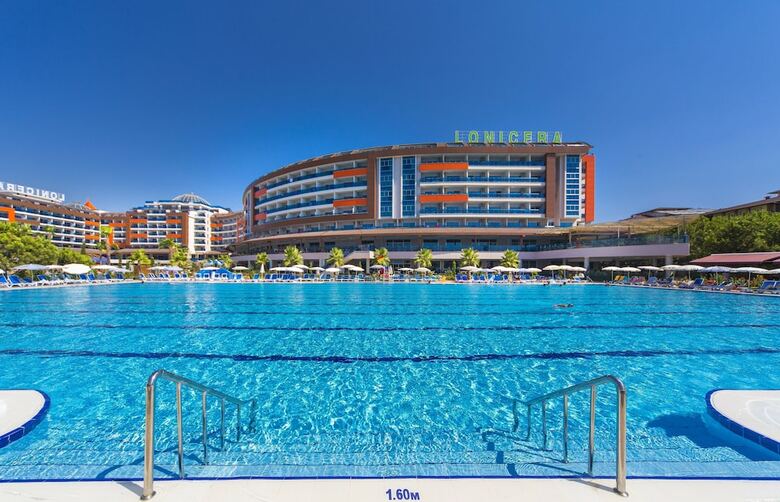 Lonicera Resort & Spa Hotel