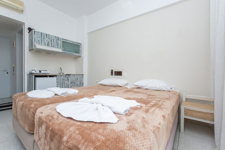 Hermes Hotel
