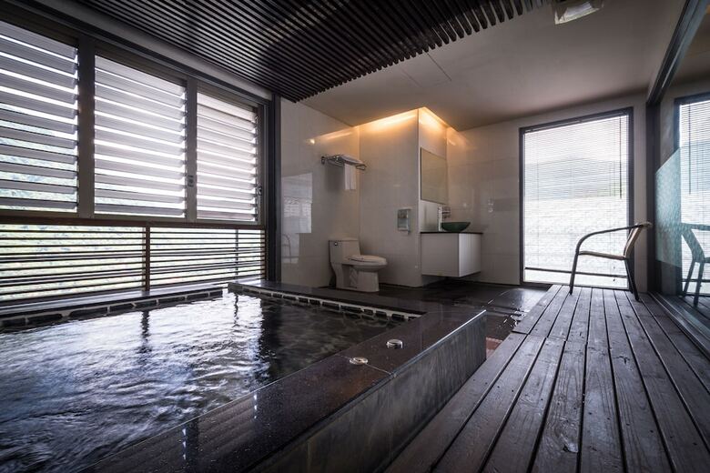 Hotel Wulai Sunglyu Spring Resort