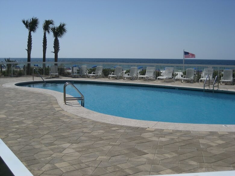 Seaside Beach & Racquet Club