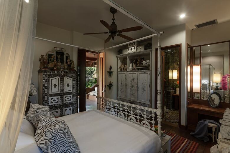 Hotel Howie's Homestay