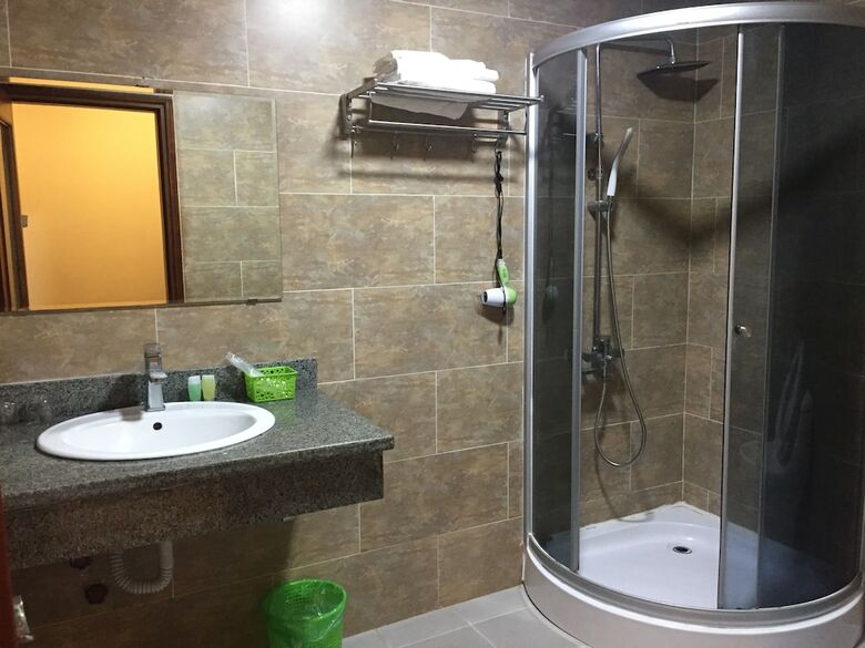 Chio Hotel And Apartment
