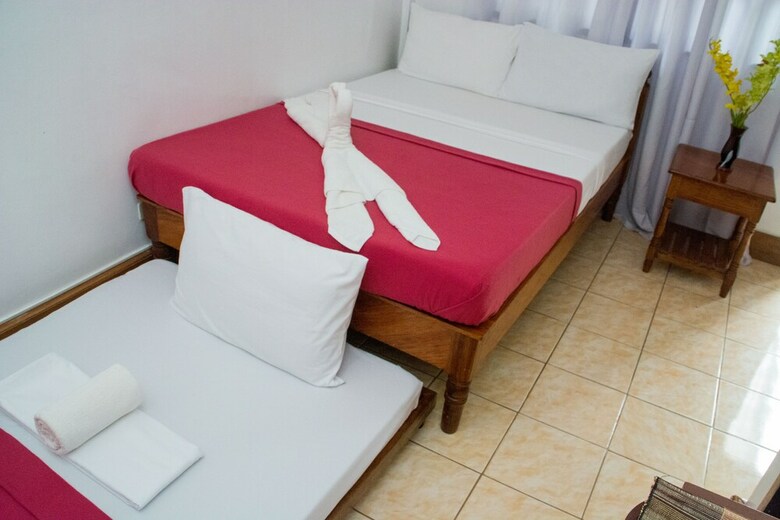 Jurias Garden Hotel