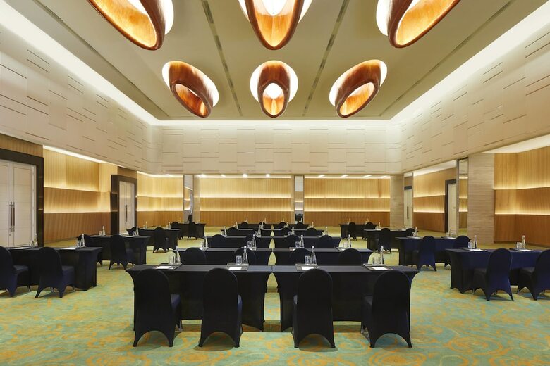 Hotel Fairfield By Marriott Surabaya