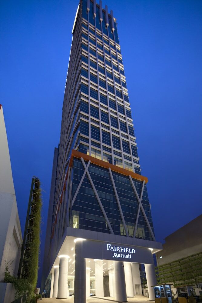 Hotel Fairfield By Marriott Surabaya