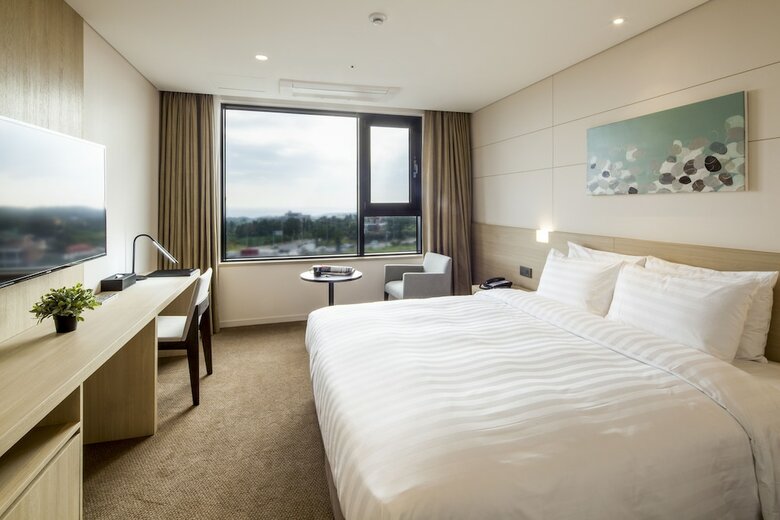Hotel The Born Jeju