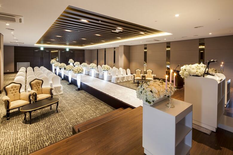 Hotel The Born Jeju