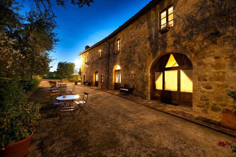Sarna Residence