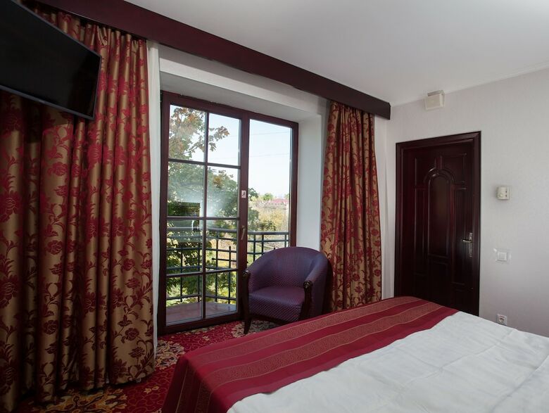 London Hotel