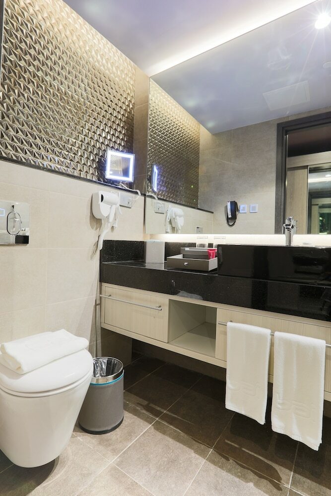 Bai Hotel Cebu