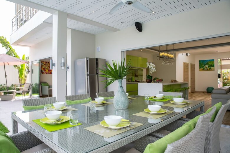 Beachside Villa Mojito