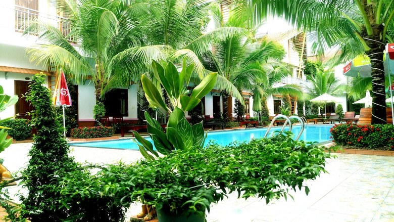 Hotel Camellia Resort & Spa
