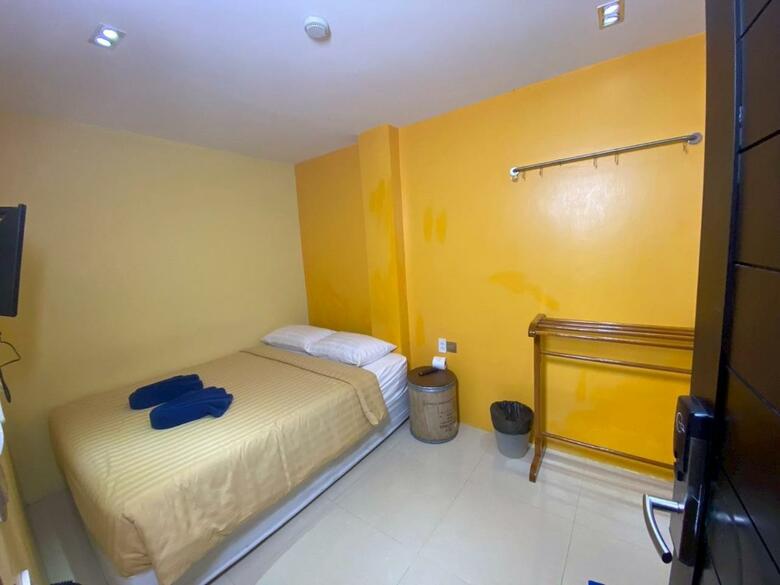 Hotel Au Bon Hostel