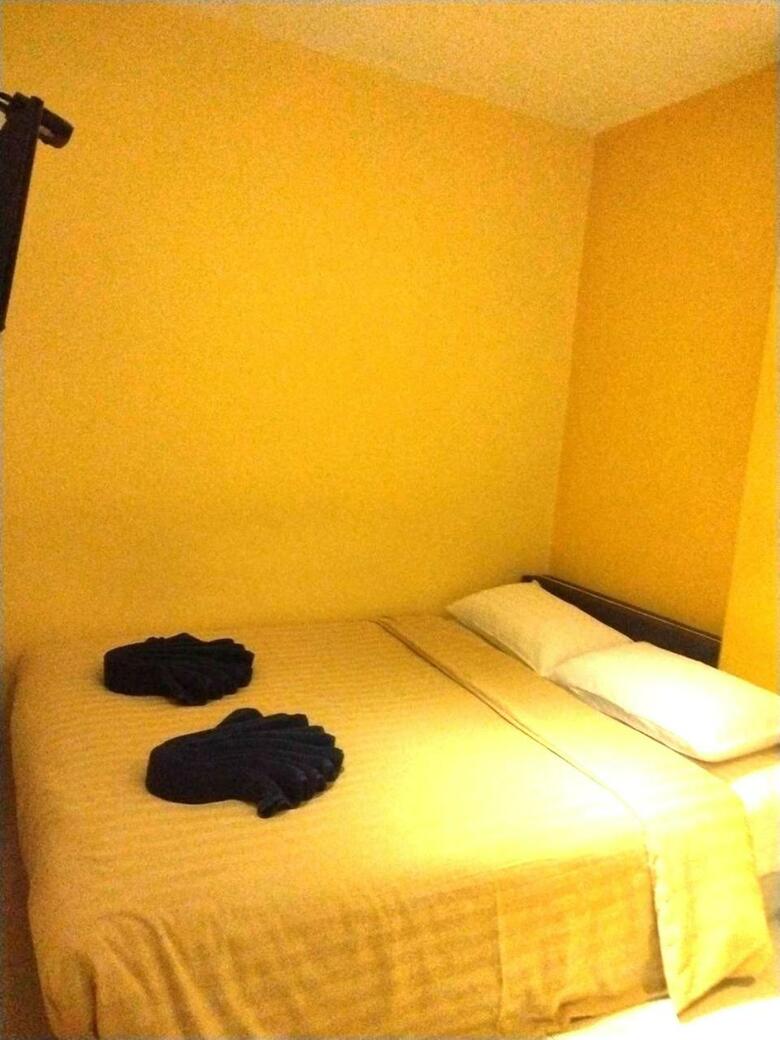 Hotel Au Bon Hostel