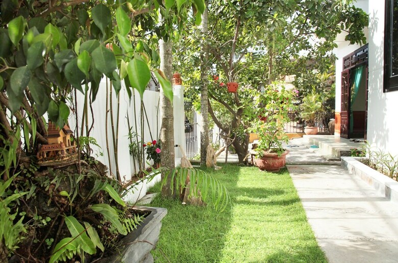 Hostal Sunny Garden Homestay
