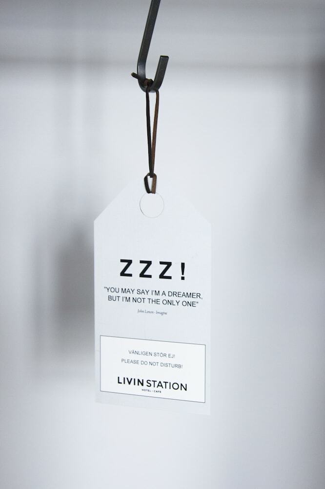 Hotel Livin Station