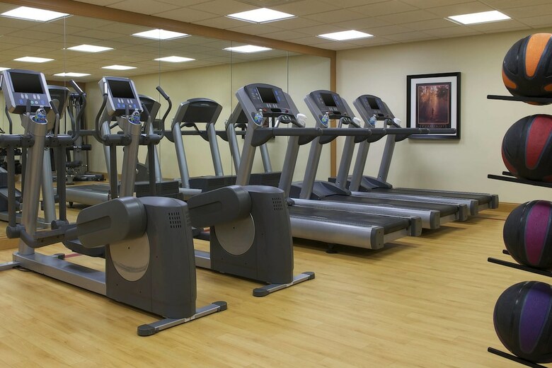 Sheraton Minneapolis West Hotel