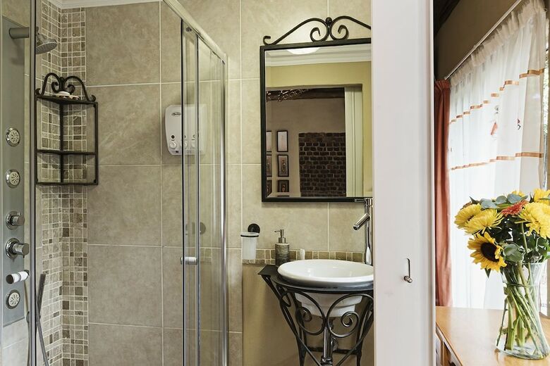 Bed & Breakfast Glenda S Guest Suites