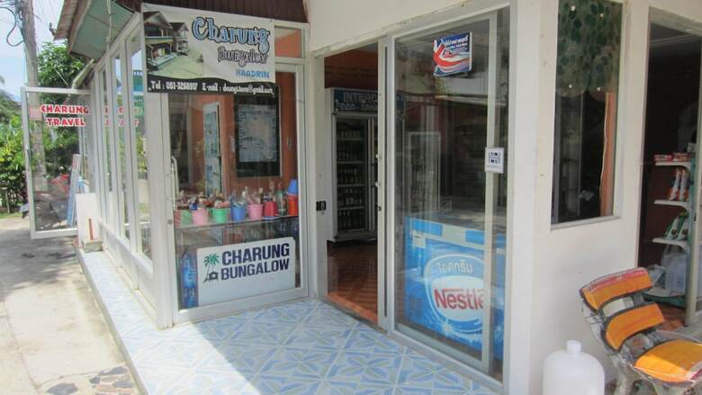 Hotel Charung Bungalows