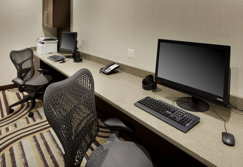 Hotel Hilton Garden Inn Roslyn