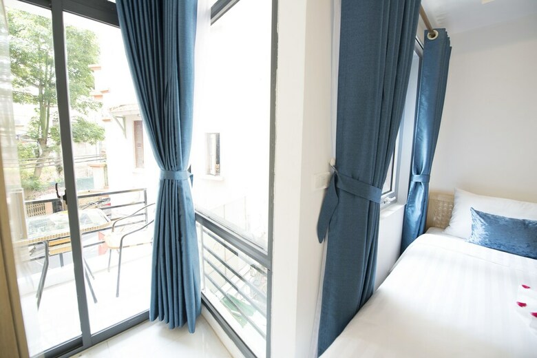 Hanoi Holiday Center Hotel