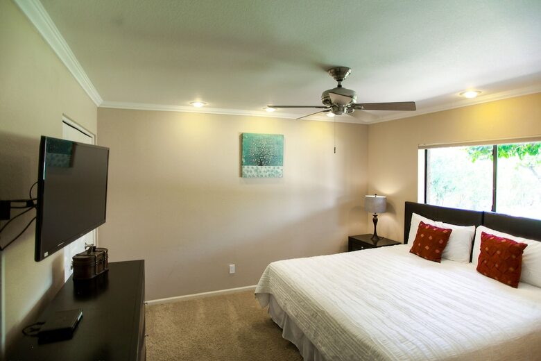 Avalon - 4 Bedroom Home - Scottsdale
