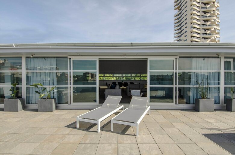 Sydney East Luxury Apartment