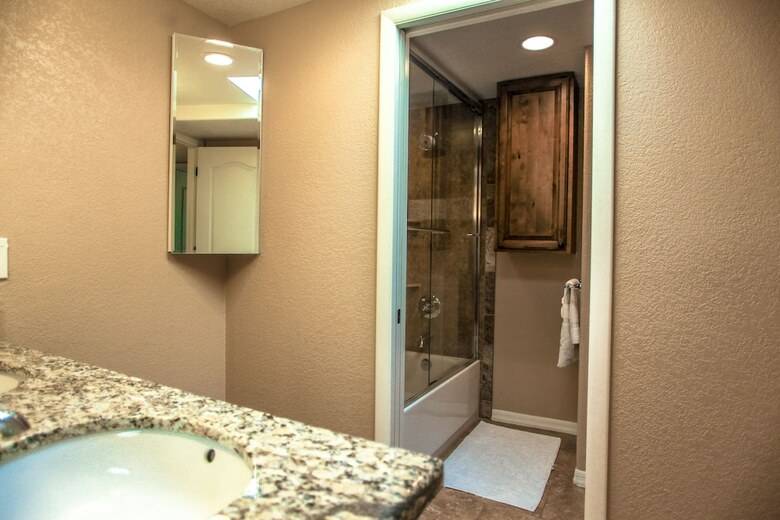 Presidio - 6 Bedroom Home - Scottsdale
