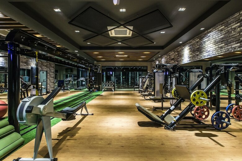 Cresco Hotel Buriram