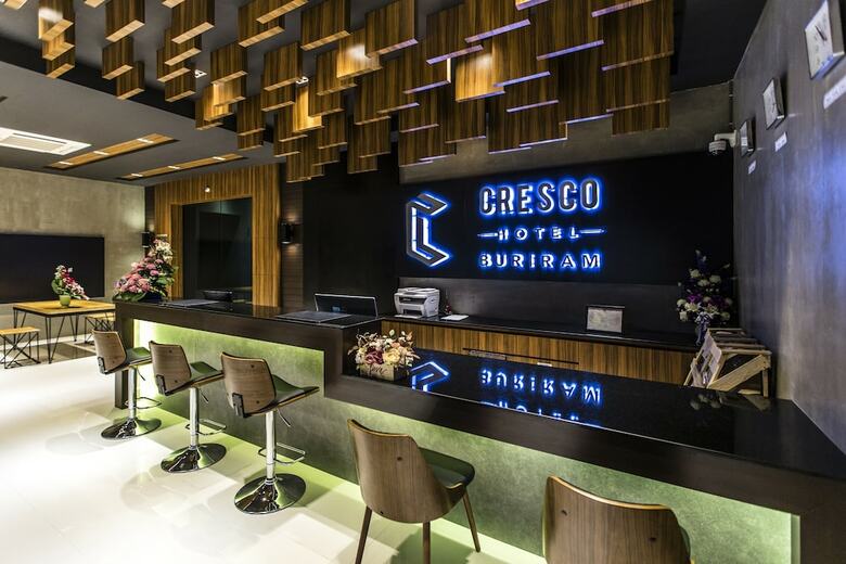 Cresco Hotel Buriram