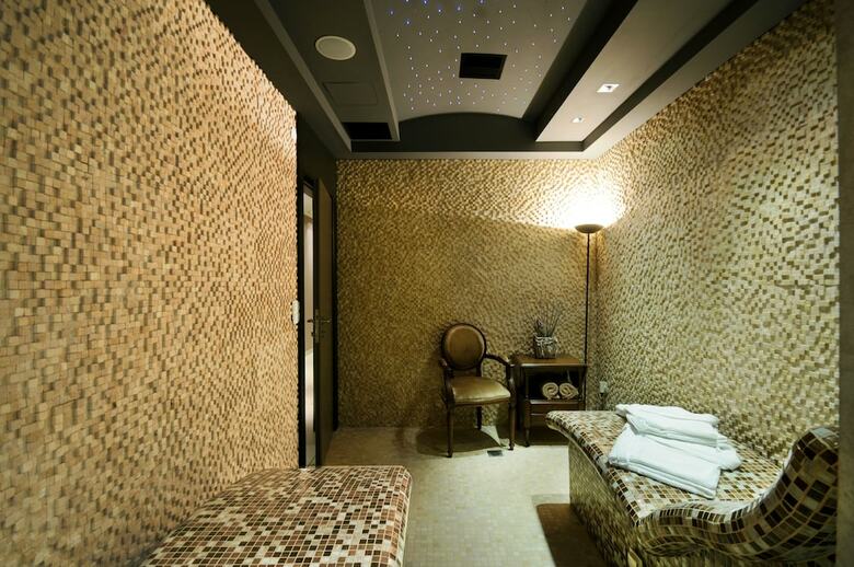 Aparthotel Polyastron Place Hotel & Spa