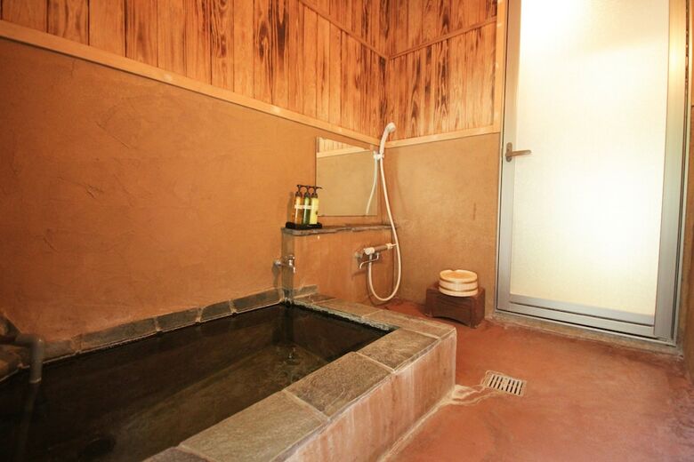 Yufuin Ryoan Wazanhou