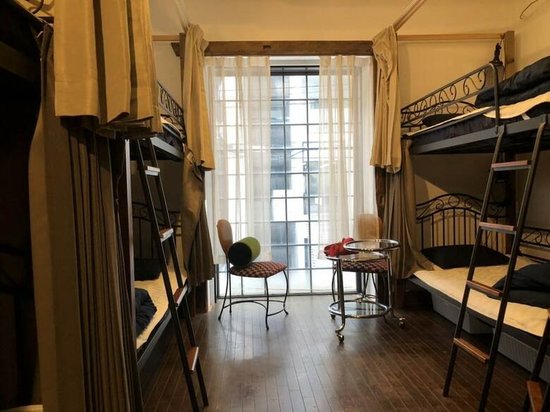 Hostal Hostel Casa Ambrosia