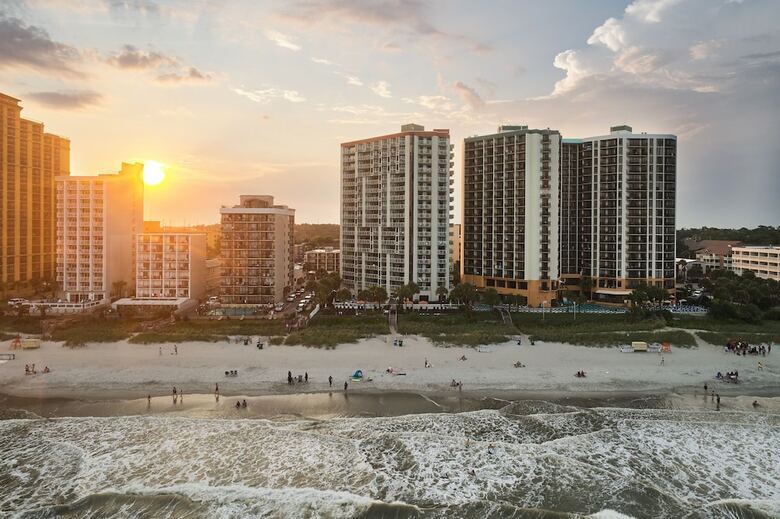 Hotel The Strand - A Boutique Resort