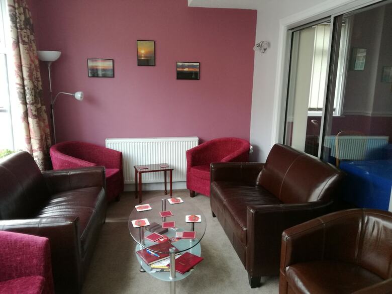 Hotel The Berwick - Over 40's Only