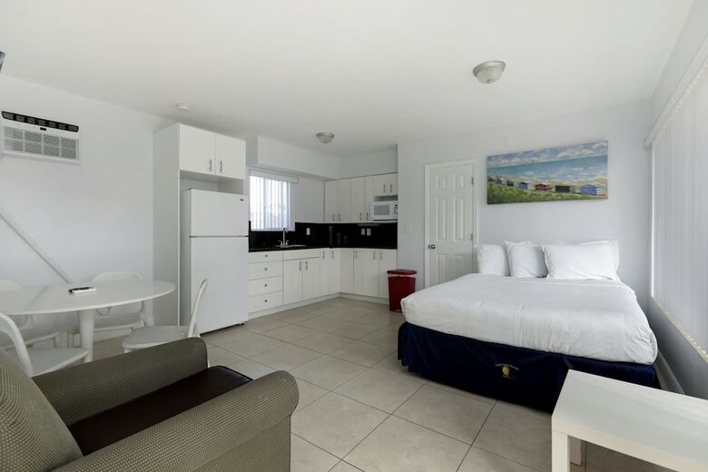 Oceanside Boutique Hotel - Hollywood