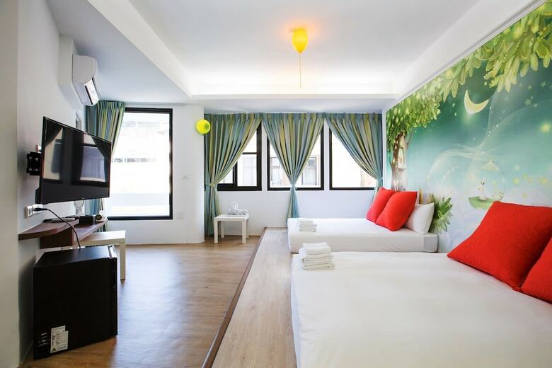 Bed & Breakfast Live In The Happiness
