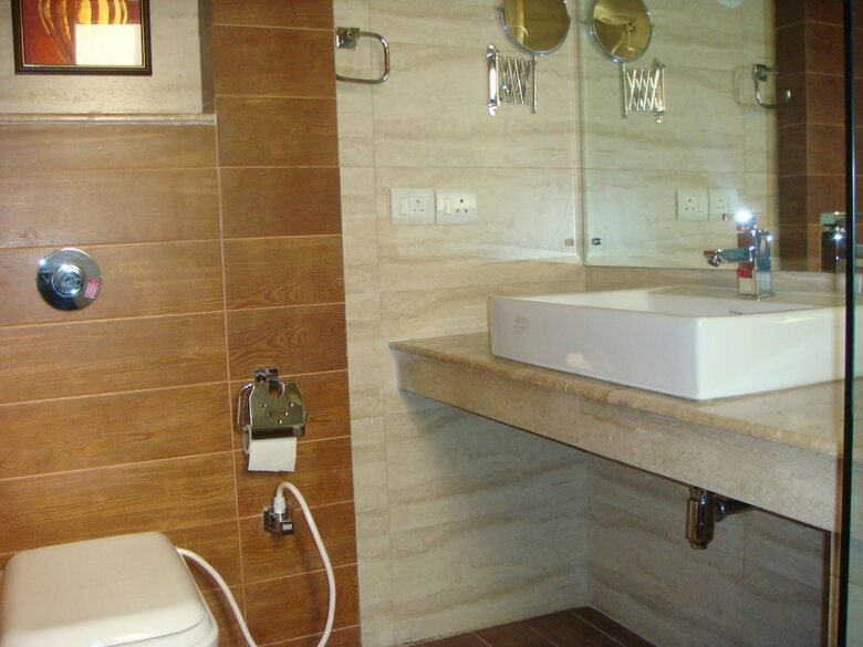 Hotel Ahuja Residency Sector 44 Noida
